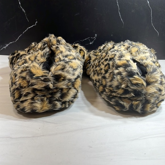 Unbranded Women’s Claw Slippers Leopard sz 7/8 - Picture 4 of 8